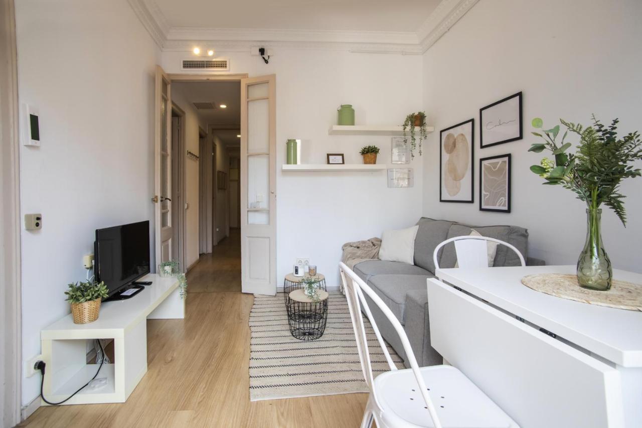 32Par1009 - Big And Spacious Apartment Downtown Barcelona Zewnętrze zdjęcie